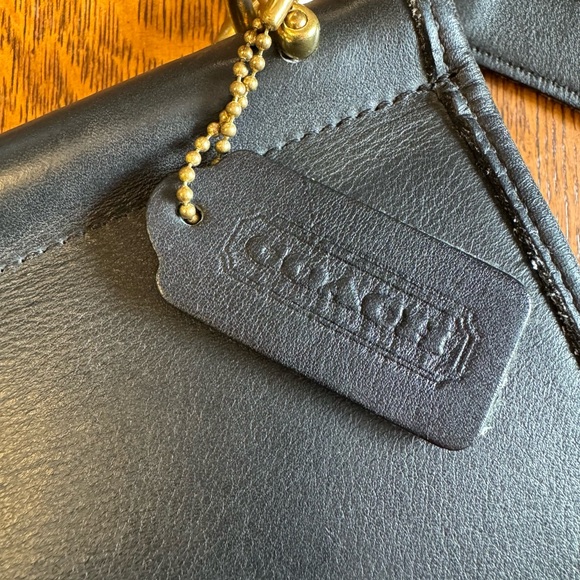 Vintage Coach Beekman Black Briefcase Laptop Bag with Brass Hardware C7C-5266 - Picture 8 of 16